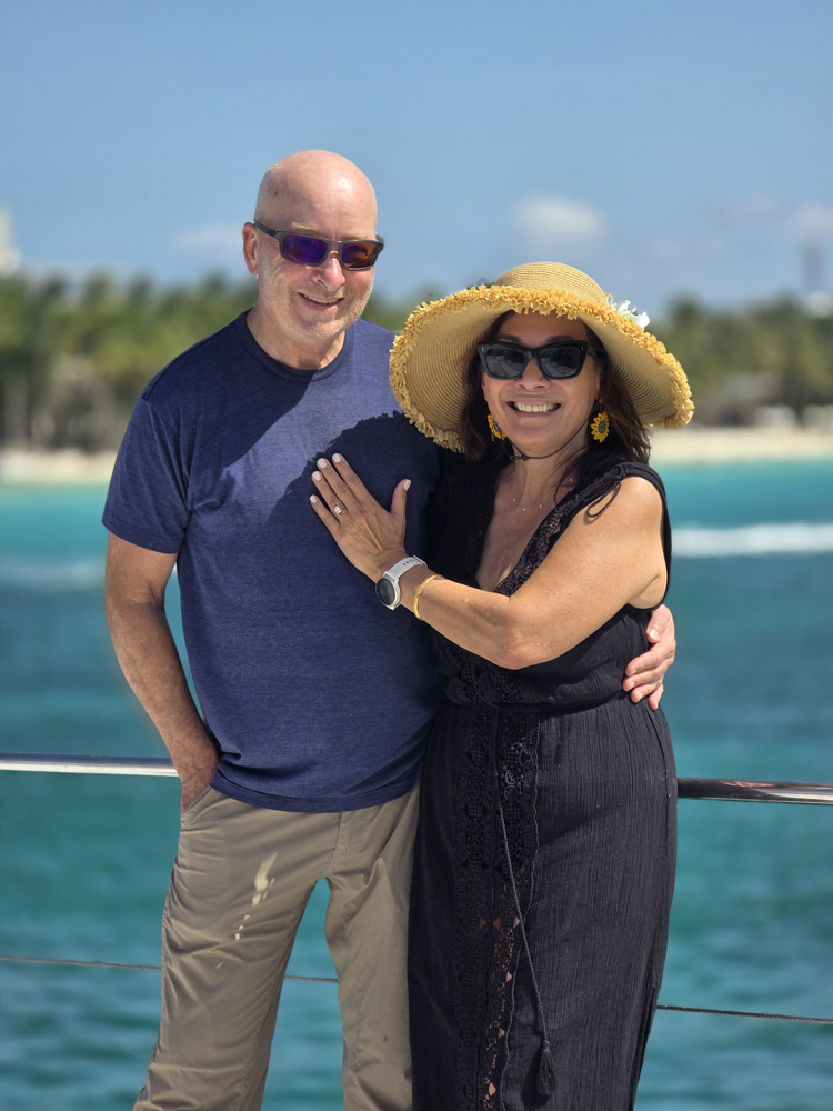 Couple enjoying the waterfront